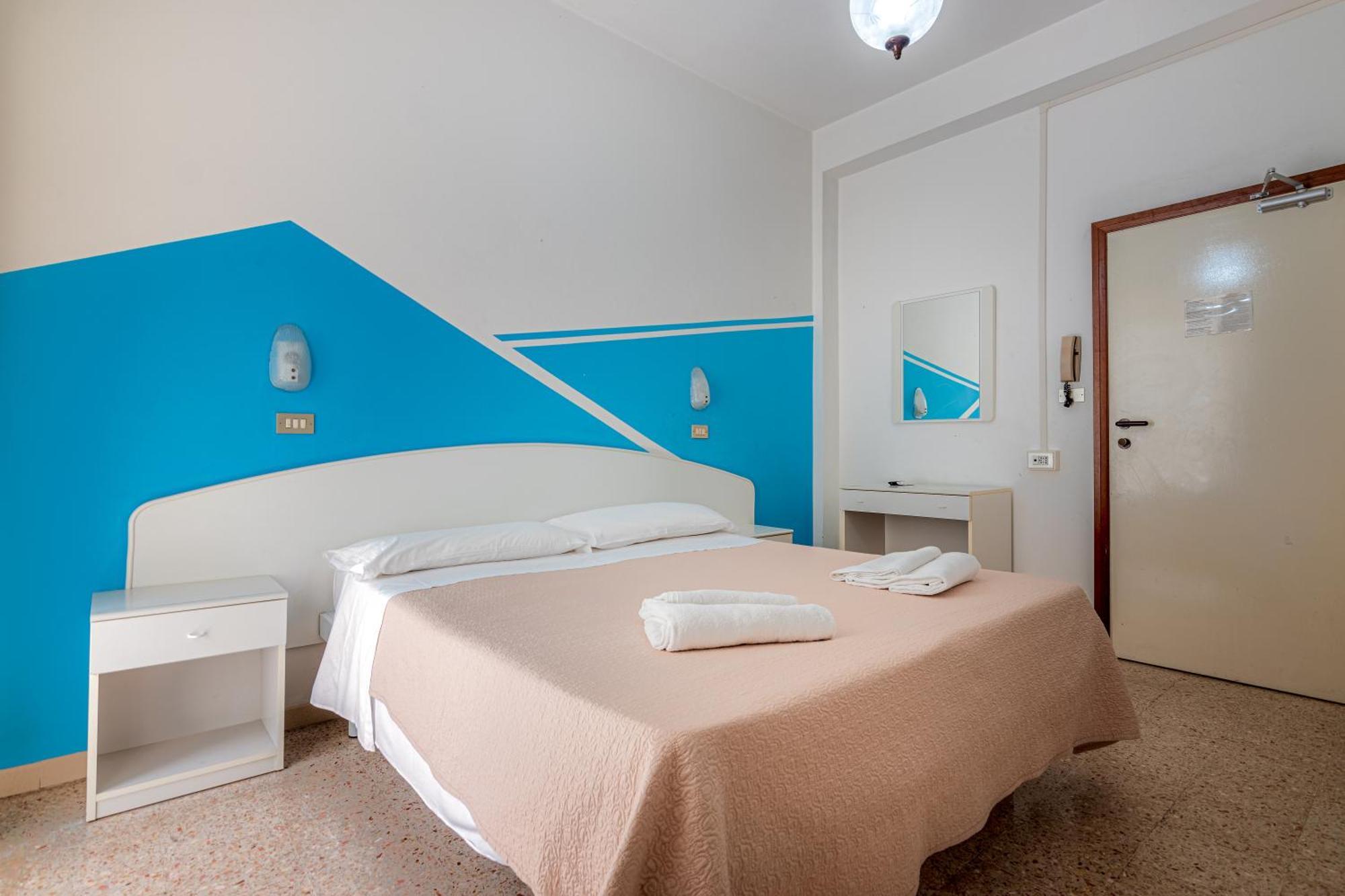 Hotel Serafini Ρίμινι Εξωτερικό φωτογραφία
