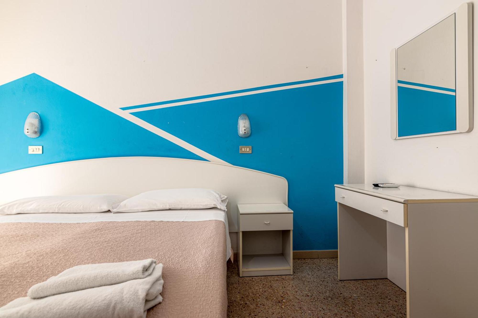 Hotel Serafini Ρίμινι Εξωτερικό φωτογραφία