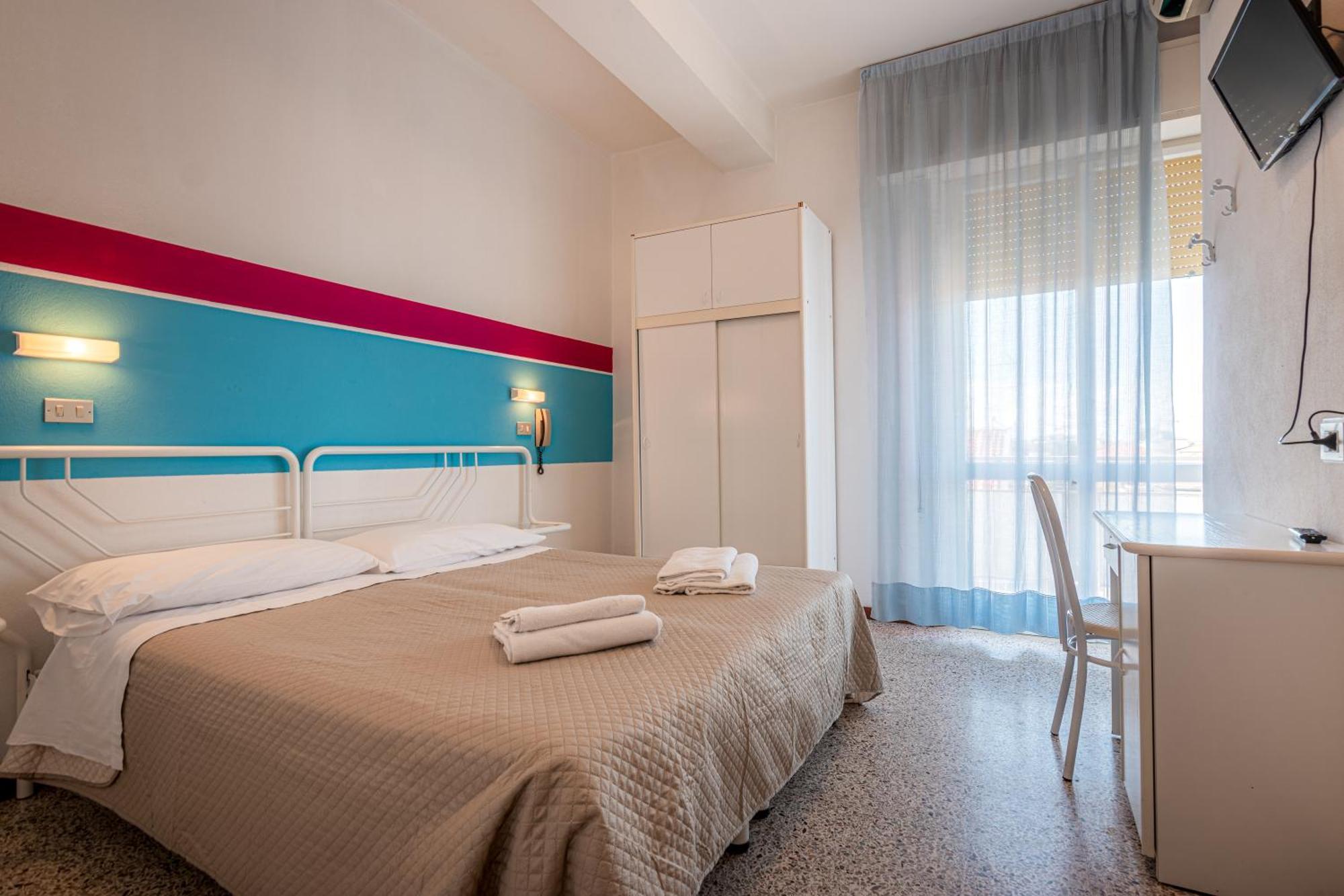 Hotel Serafini Ρίμινι Εξωτερικό φωτογραφία